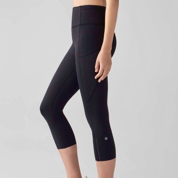 Lululemon Fast and Free Crop 19" Black Nulux Tights Leggings 5 Pockets Women 4 - Picture 2 of 16